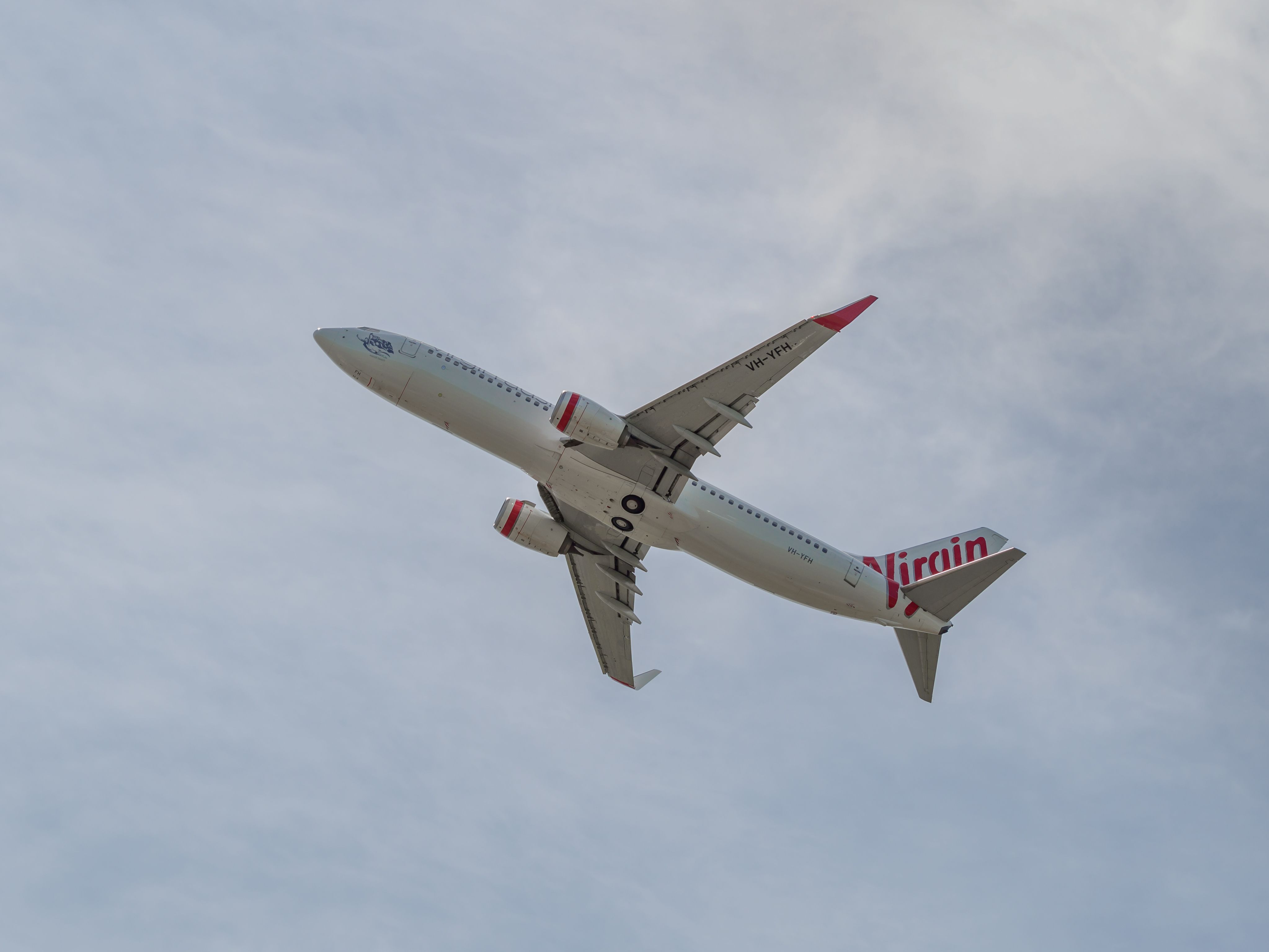 Boeing 737-700 (VH-YFH) - Adelaide Departure, VOZ719