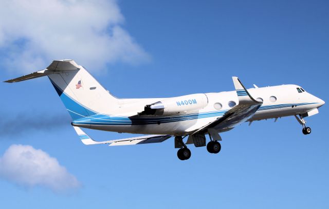 Gulfstream American Gulfstream 2 (N400M)