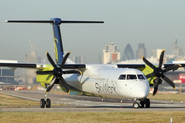 — — - Performing a 180 on the runway at London City Airport.