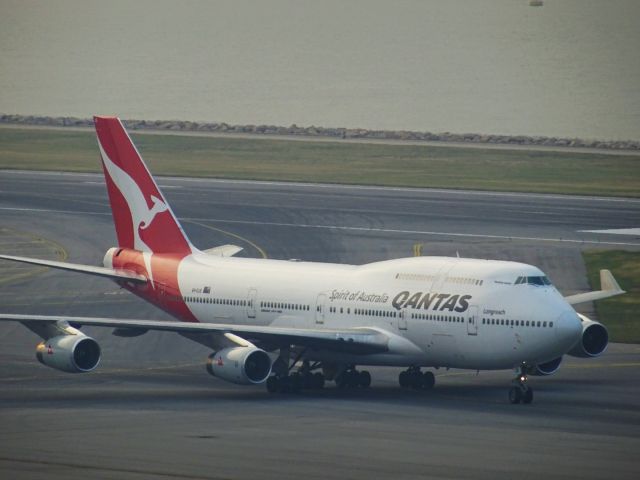 Boeing 747-400 (VH-OJS)
