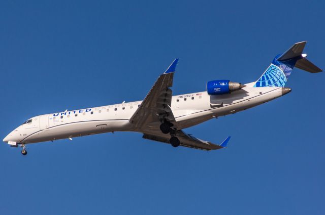 Canadair Regional Jet CRJ-700 (N539GJ)