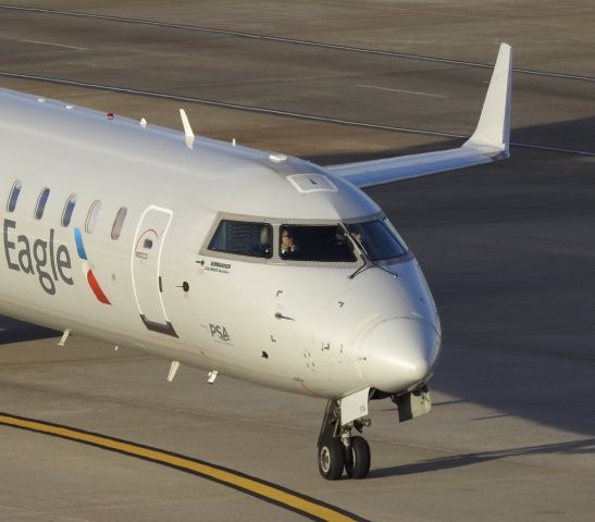 Canadair Regional Jet CRJ-900 (N576NN)