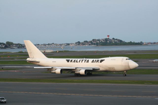 Boeing 747-200 (N704CK)