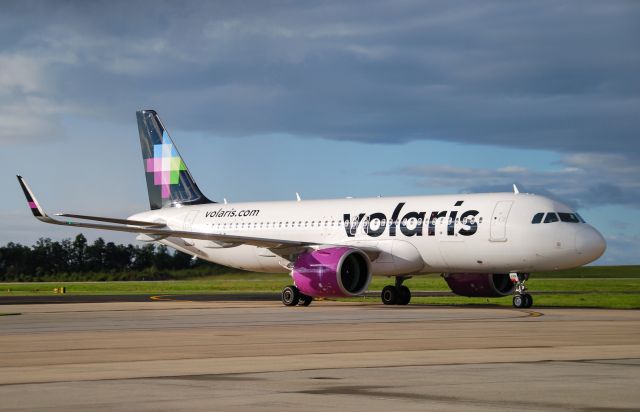 XA-VRP — - An emergency brought in this Volaris A320neo to GSP.  It was flying CLT-GDL and had to divert.  9/1/2021.