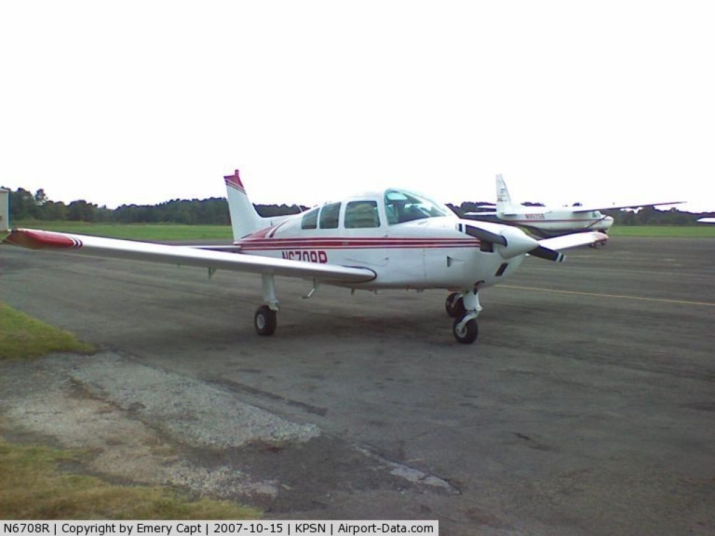 Beechcraft Sundowner (N6708R)