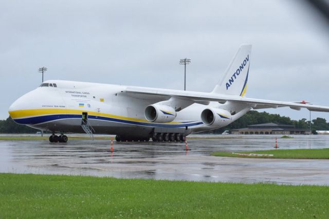 — — - Antonov 124 100 on the tarmac at AEX June 2017