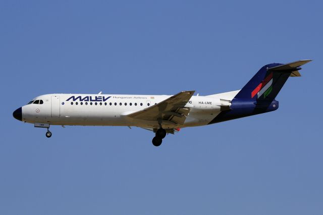 Fokker 70 (HA-LME)