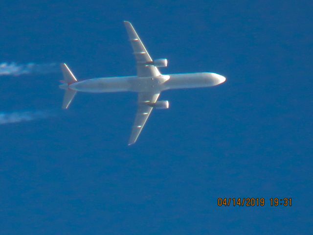 Airbus A321 (N154UW)