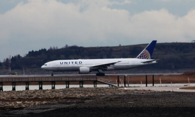 Boeing 777-200 (N224UA) - Operating Dubai-IAD diverted to Logan for crew change and fuel.