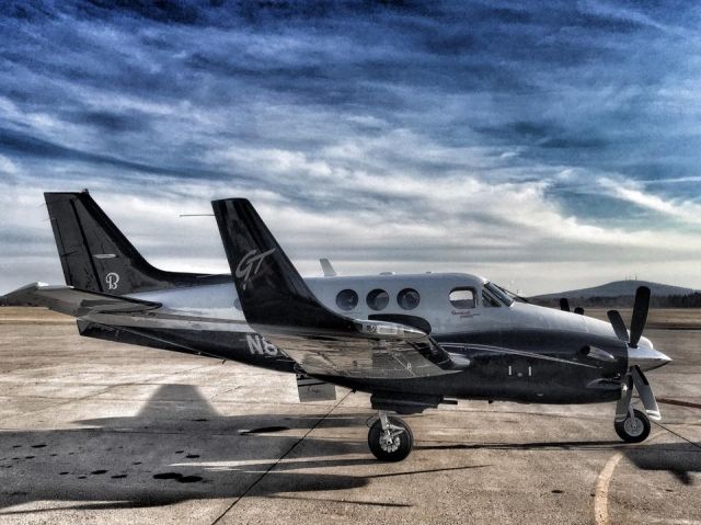 Beechcraft King Air 90 (N85FD)