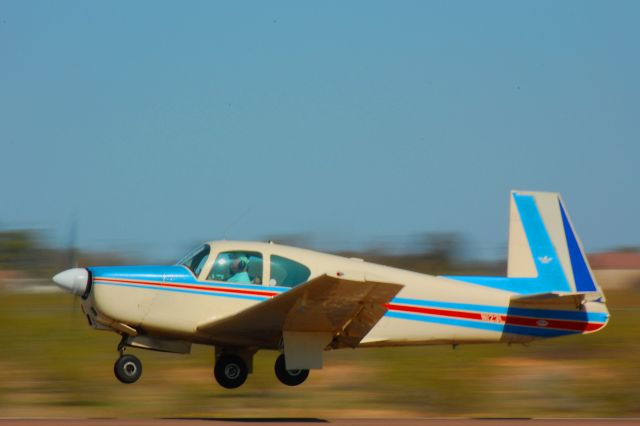 Mooney M-20 (N123L)