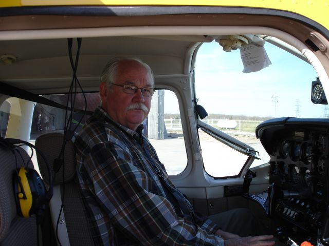 Cessna Super Skymaster (N2469S) - RETIRED COMMANDER BOB GOREE  SET TO GO IN THE 337! A VERY SPECIAL DAY WITH A VETERAN IN THE FLIGHT DECK. THANK YOU BOB!