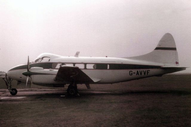 Hawker Siddeley Dove (G-AVVF) - Seen here on 7-Apr-84.br /br /Registration cancelled 26-Jun-91 as permanently withdrawn from use. Broken up at EGBJ.