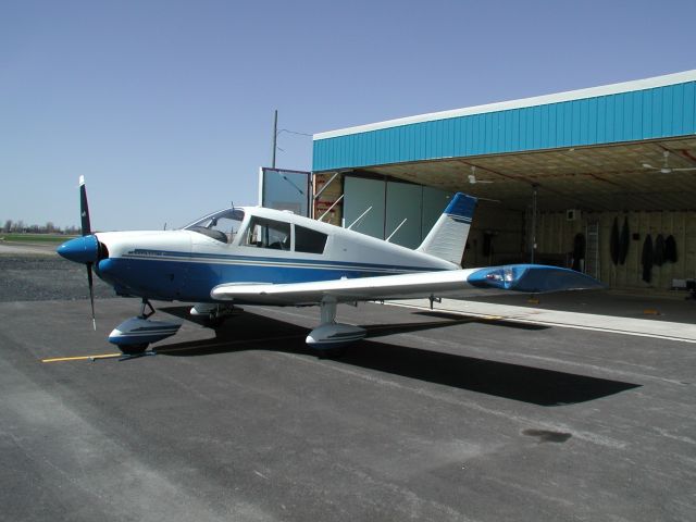 Piper Cherokee (C-FBPH)