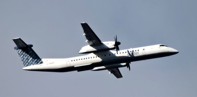 de Havilland Dash 8-400 (C-GKQG) - Minutes before landing, Spring 2019.