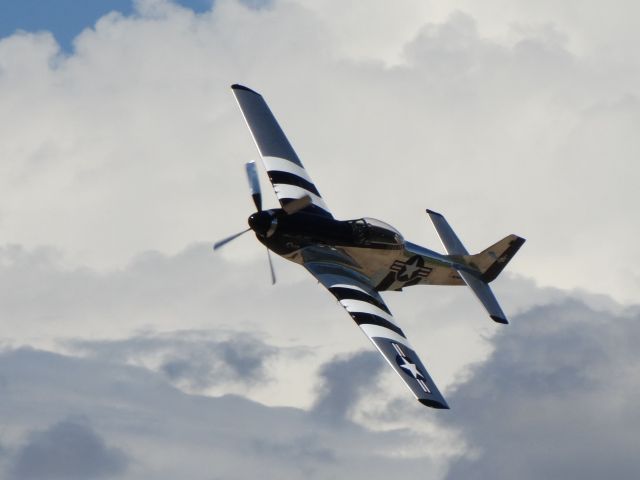 North American P-51 Mustang (N51HY)