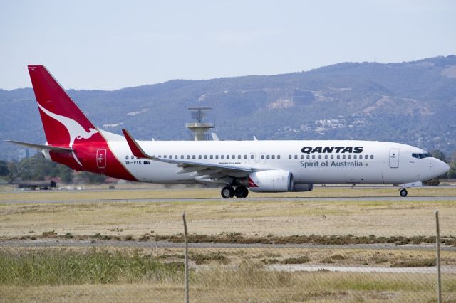 Boeing 737-800 (VH-VYK) - On taxi-way, heading for take off on runway 05. Friday, 19th April 2013.