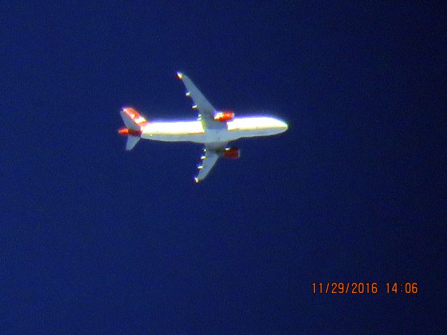 Airbus A320 (N632VA)