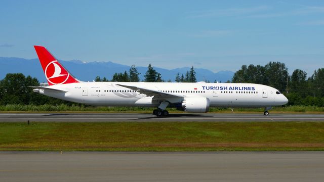 Boeing 787-9 Dreamliner (TC-LLM) - BOE231 begins its takeoff roll on Rwy 34L for a short flight test on 6.26.20. (ln 1001 / cn 65812).