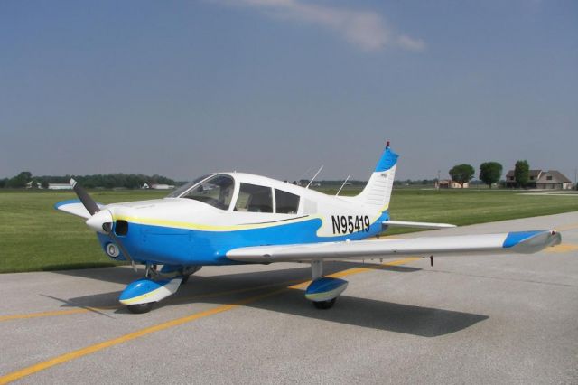 Piper Cherokee (N95419)