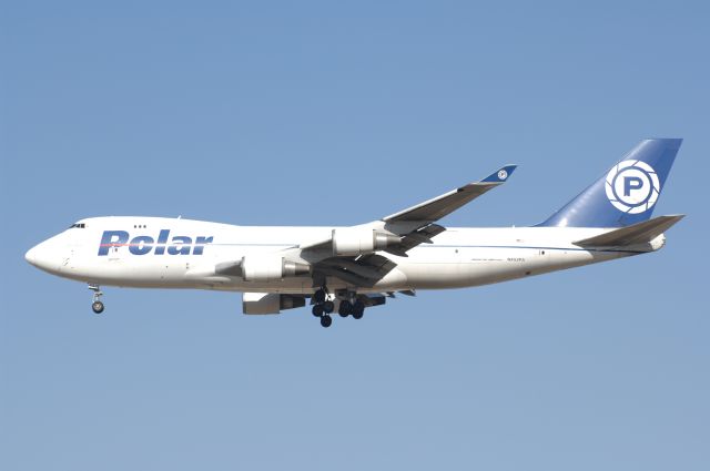 Boeing 747-400 (N452PA) - Final Approach to Narita Intl Airport R/W34L on 2007/3/18