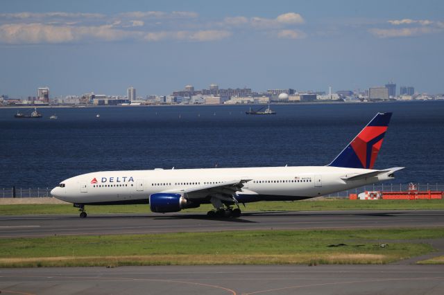 Boeing 777-200 (N862DA) - June 17th 2019:MSP-HND.