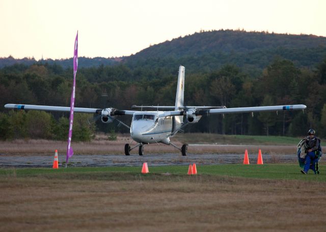 De Havilland Canada Twin Otter (N190KM) - Active parajumping field at KORE.