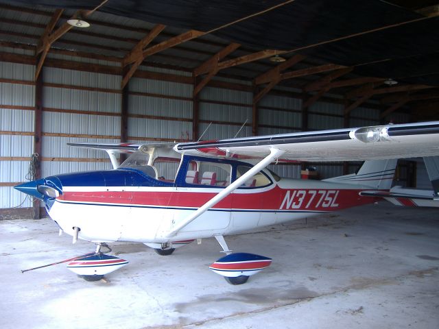 Cessna Cutlass RG (N3775L)