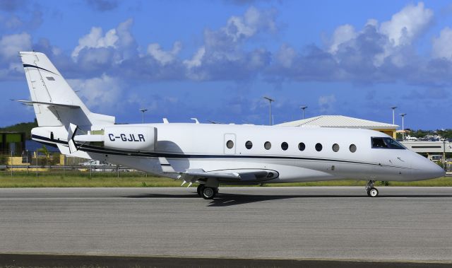 IAI Gulfstream G200 (C-GJLR) - Gulf Stream 2 C-GJLR