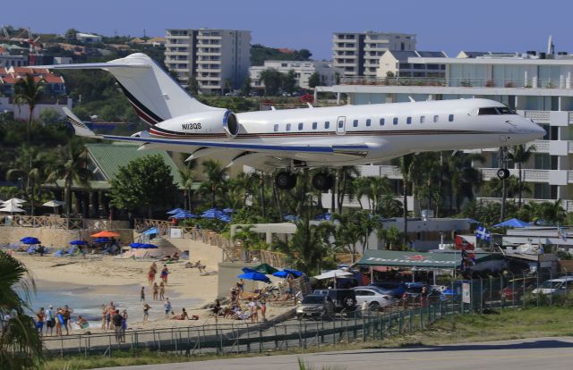 Bombardier Global 5000 (N113QS)