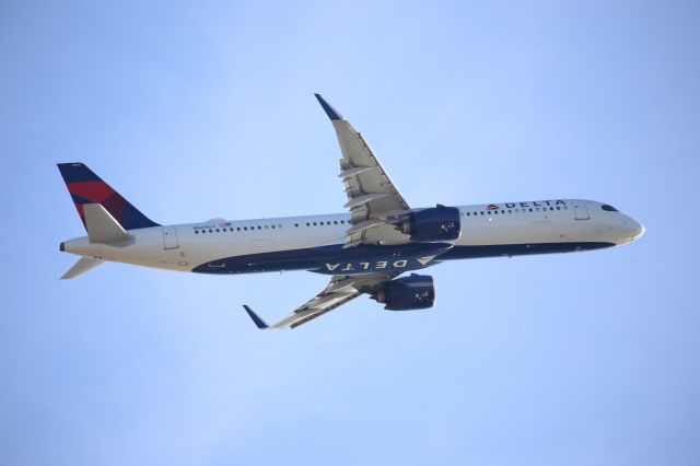 Airbus A321neo (N529DT)