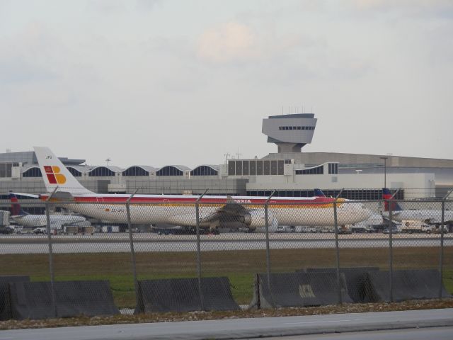 Airbus A340-600 (EC-JPU)