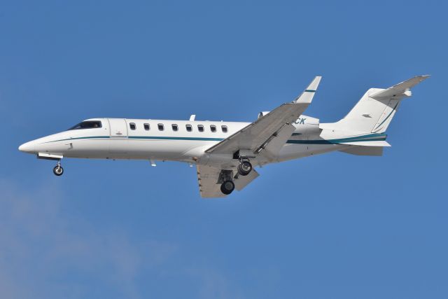 Learjet 45 (N452CK) - 23-L 12-08-21. First shot of this bird & reg # on the data-base