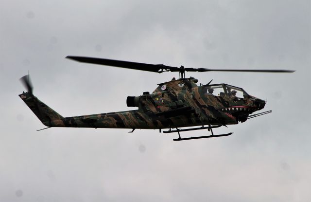 — — - Bell AH-1 Cobra. Nice tiger stripe scheme!!!