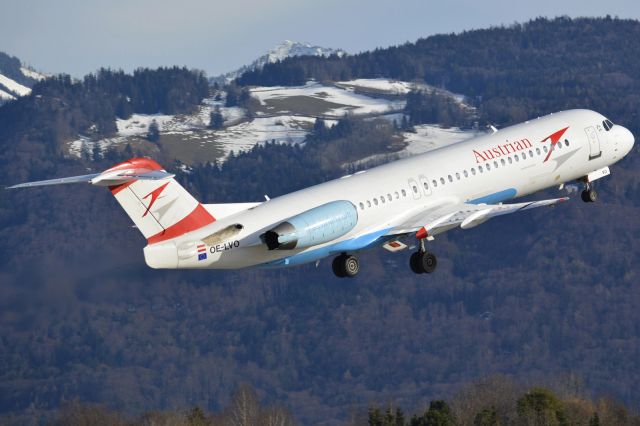 Fokker 100 (OE-LVO)