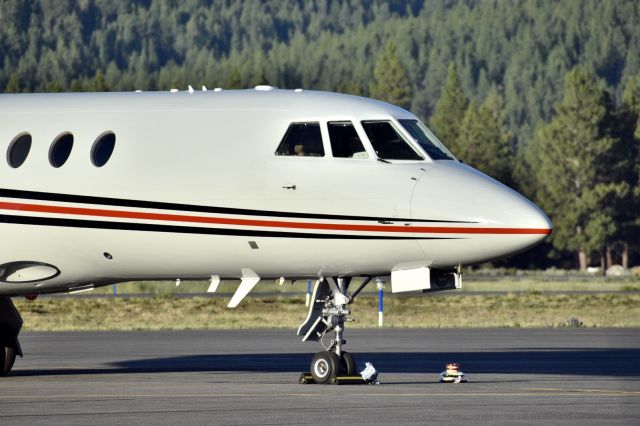 Dassault Falcon 50 (N324U)