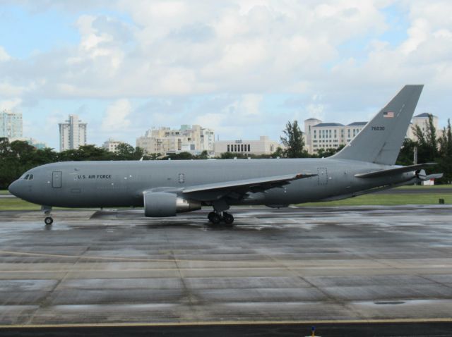 BOEING 767-200 (1746030)