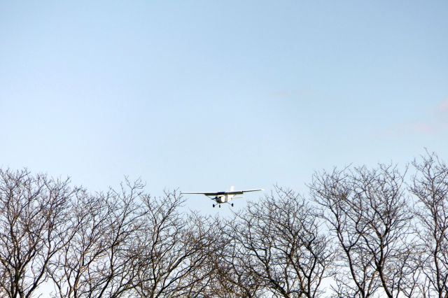 Cessna Skyhawk (N5338N)