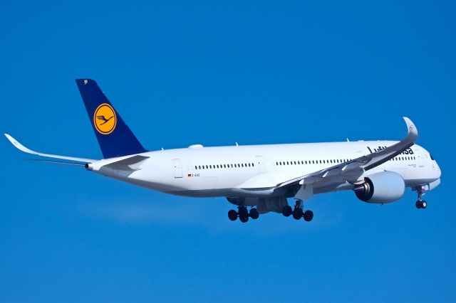 Airbus A350-900 (D-AIXE)