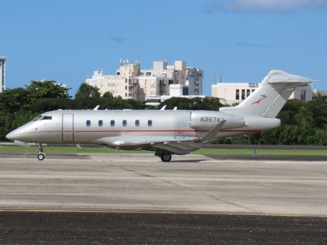 Bombardier Challenger 300 (N357VJ)