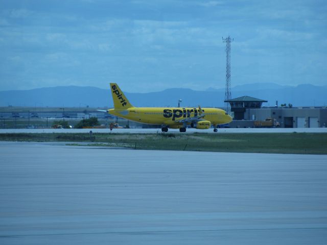 Airbus A320 (N643NK) - New "Bare Fare" livery spotted at KDEN