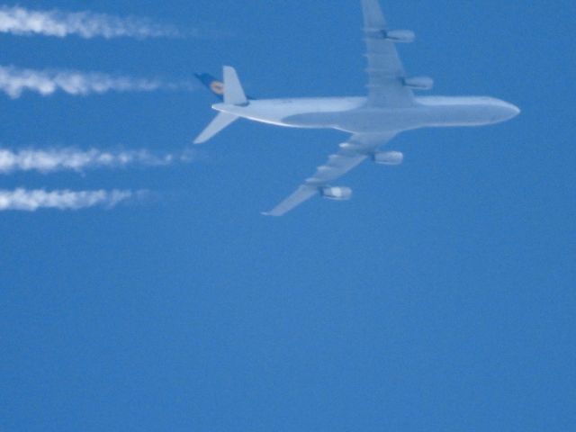 Airbus A340-300 (D-AIFC) - DLH439br /DFW-FRAbr /04/30/22