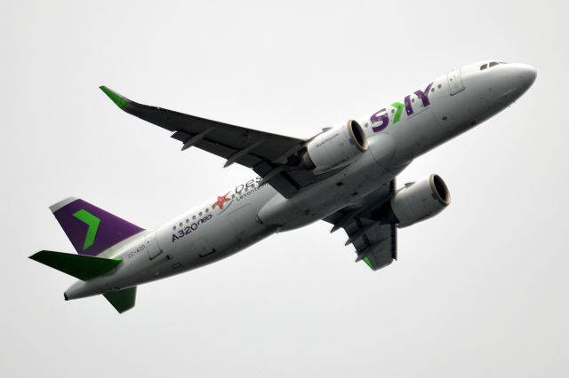 Airbus A320 (CC-AZD)