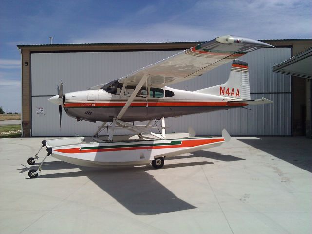 Cessna Skywagon (N4AA)