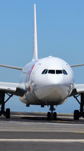 Airbus A330-200 (G-VYGL)