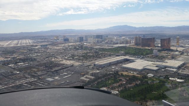 Cessna Citation CJ1 (N585MC) - Final for 19R