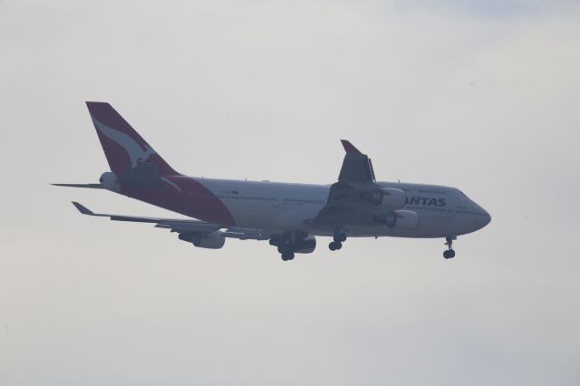 Boeing 747-400 (VH-OEE)