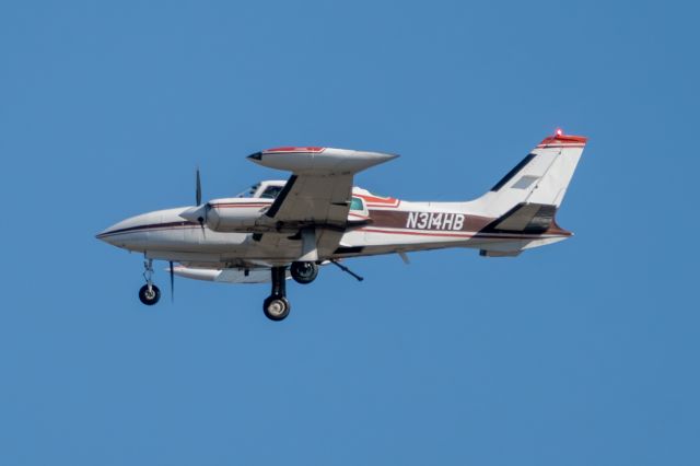 Cessna 310 (N314HB)