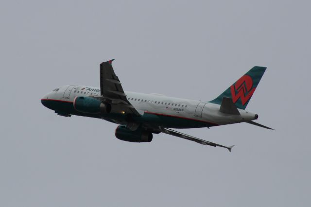 Airbus A319 (N838AW)