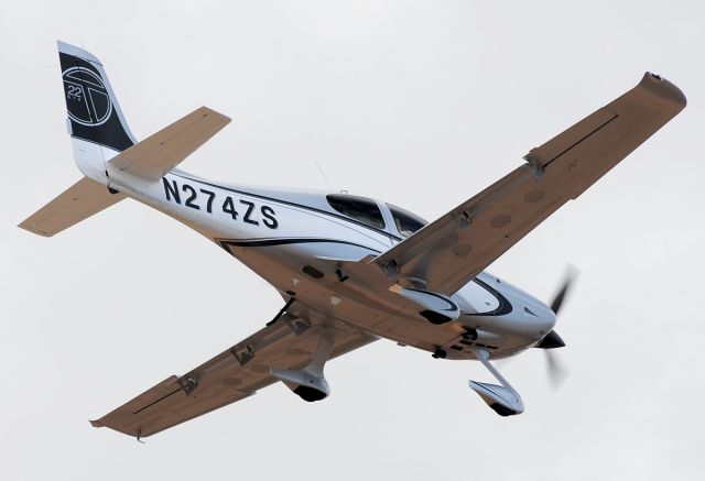 Cirrus SR-22 (N274ZS)